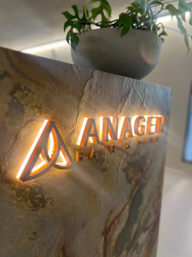 Slider image (2) Anagen - Hair Transplant Clinic in Switzerland